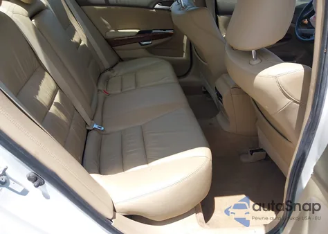 2010 Honda Accord 3.5 Ex-L from USA, damaged, VIN 1HGCP3F86AA004722